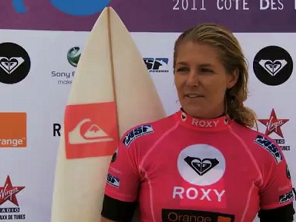 Roxy Pro 2011 Round 2 H5