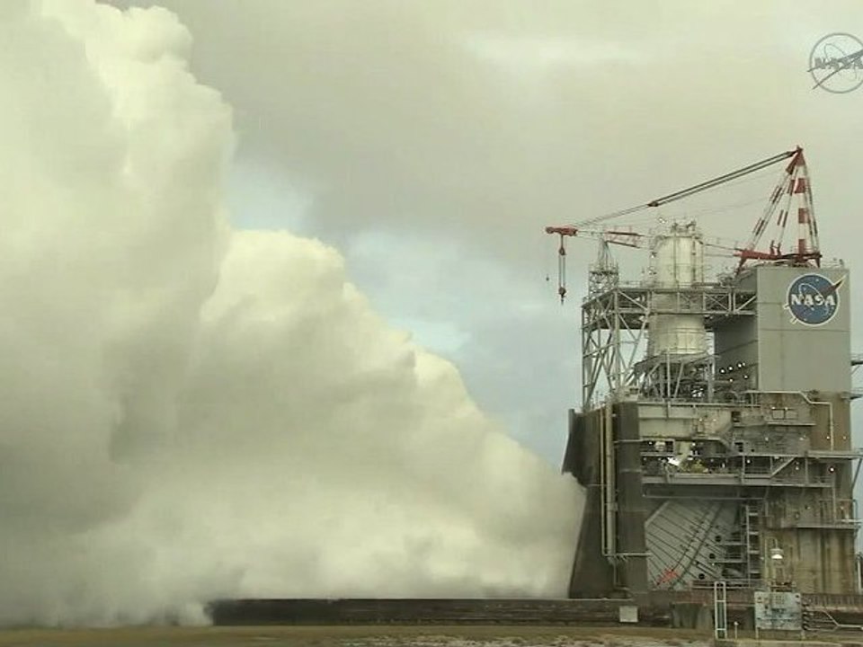 [SLS] Test Fire Of J-2X Rocket Engine, Performed Dec 14