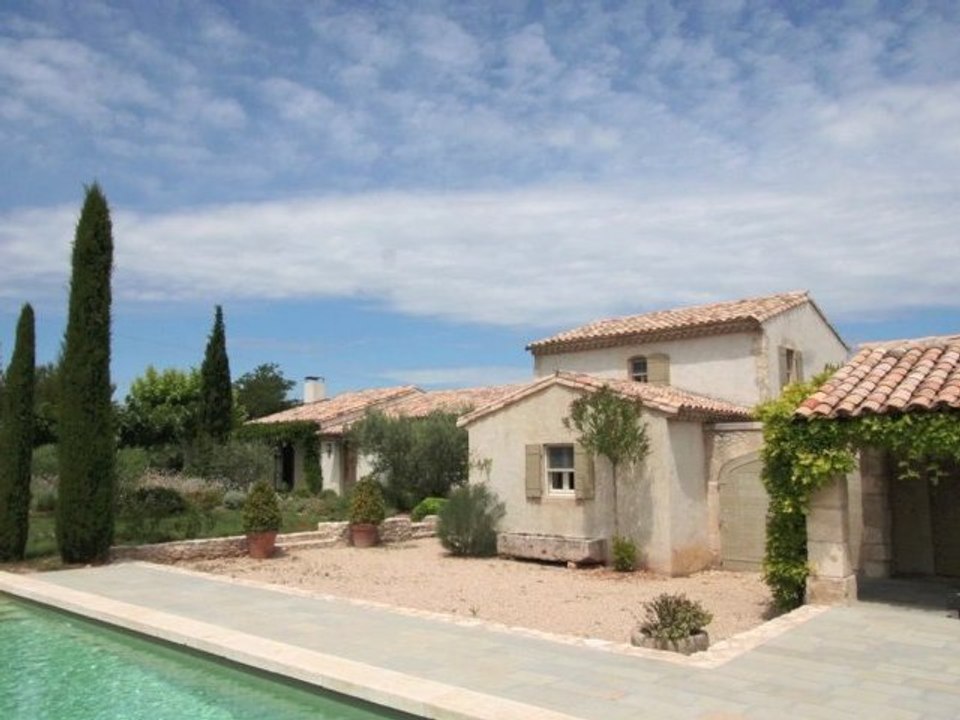 Maison Villa  Propriété à vendre Eygualieres (13810)  Alpilles  Achat Vente  3018