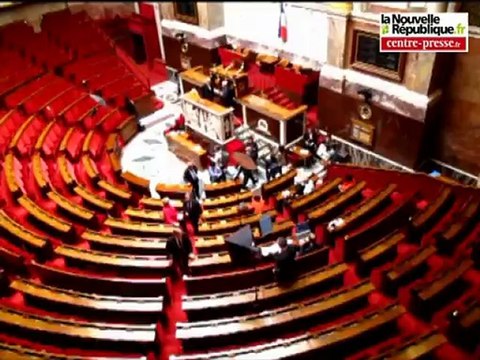 VIDEO Châtellerault: premiers pas parisiens de Véronique Massonneau