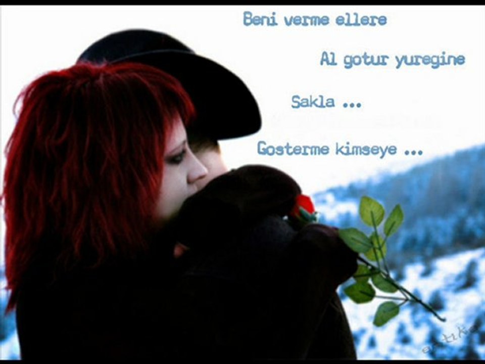 DöNeBiLSeM GeRiYe BiZ AyRıLdIK KoRKaRıM )ferdi-tayfur(