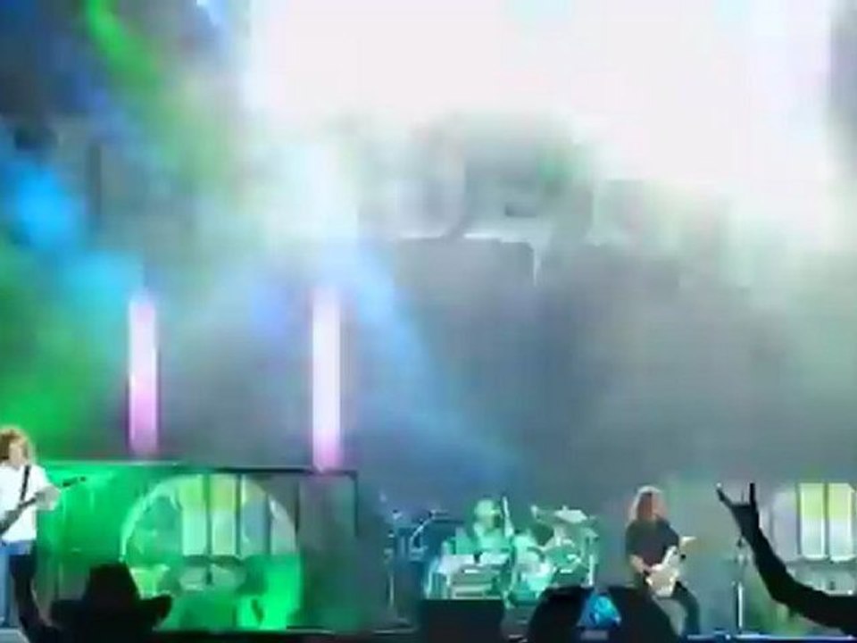 MEGADETH - HANGAR 18 (ISTANBUL 2012)