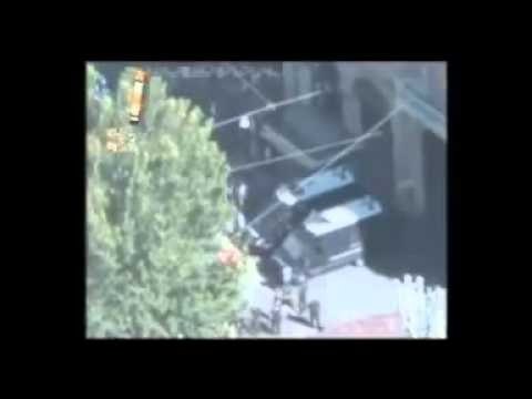 Bologna - Monti - Scontri manifestanti e forze dell'ordine (16.06.12)