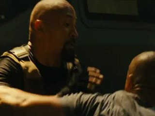 'Fast Five' Movie Clip: Hobbs and Dom Throw Down