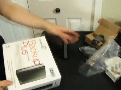 Seagate Backup Plus for Mac External Desktop Hard Drive Unboxing & First Look Linus Tech Tips