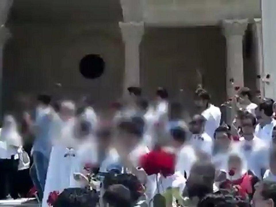 Syria فري برس من تشيع مارينا شحوارو والدة المدونة مارسيل شحوارو  19 6 2012 ٍSyria