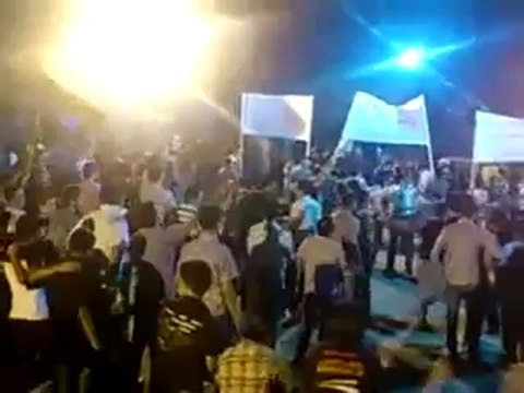 Syria فري برس دمشق حي برزة بدنا رصاص وروسية 19 6 2012 Damascus