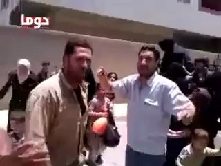 Syria فري برس  ريف دمشق المئات من دوما ينزلون الملاجى  19 6 2012 Damascus