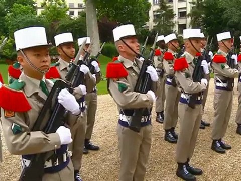 Visite du ministre de la Défense italien à l'hôtel de Brienne