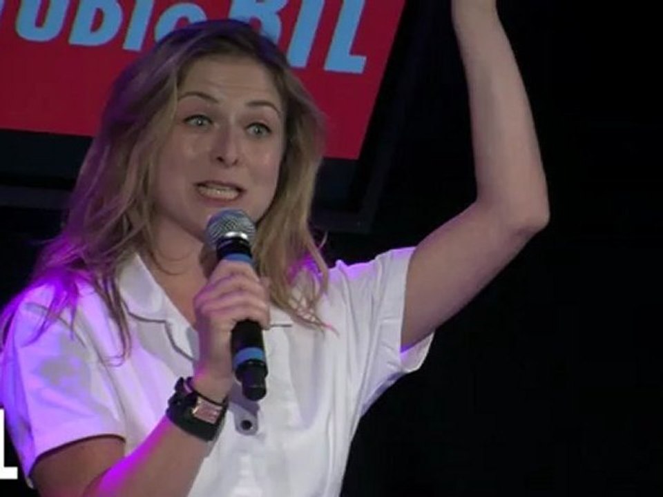 Constance dans le Grand Studio RTL présenté par Laurent Boyer