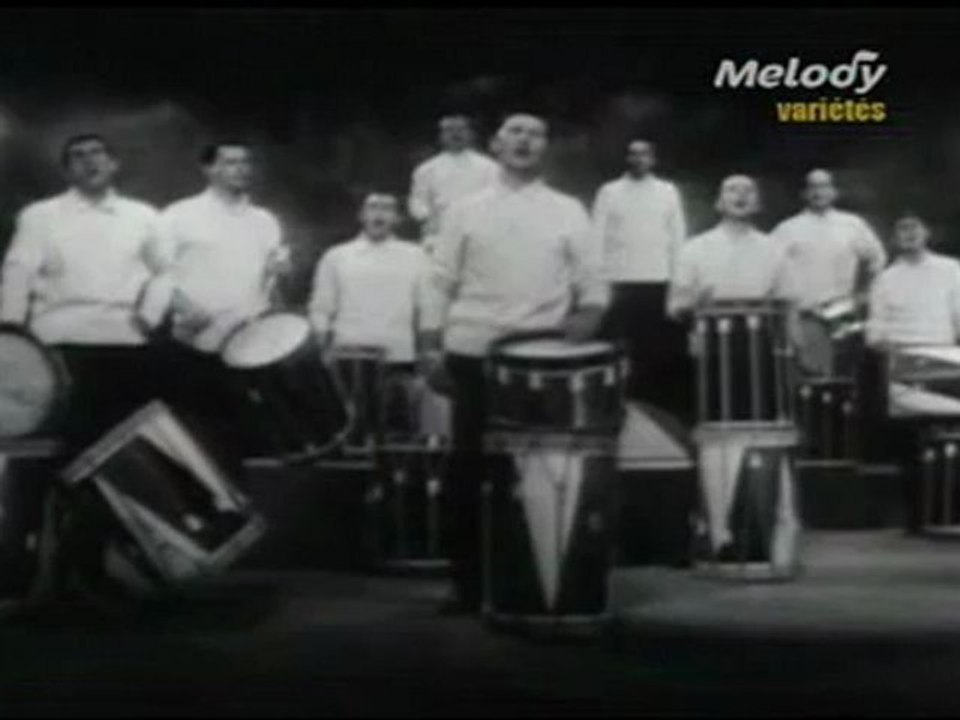 --les compagnons de la chanson (61)-- "" NAVARONE  ""