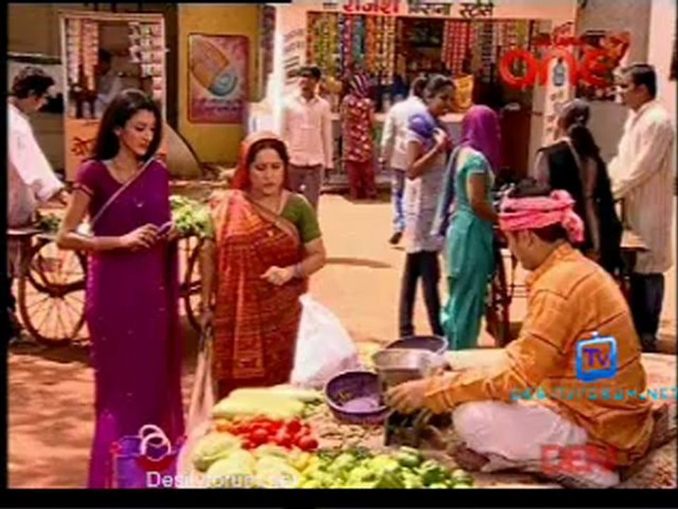 Jhilmil Sitaron Ka Aangan Hoga -20th June 2012 p 1