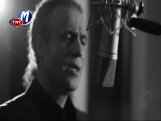 Zafer Gündoğdu - Yüce Dağ Başında Yanar Bir Işık