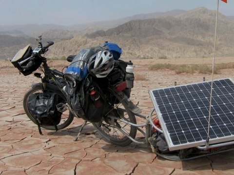 Mobivia - Aventure électrique / Shangaï-Lille en vélo électrique solaire