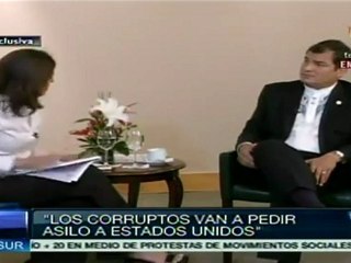 Estamos analizando solicitud de Assange: Correa