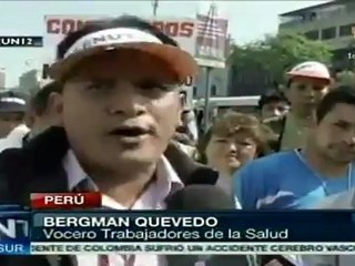 Continúa paro de médicos en Perú
