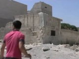 Syria فري برس حماه المحتلة تقرير الناشط ابو هادي عن الدمار في حي مشاع الاربعين 20 6 2012 Hama