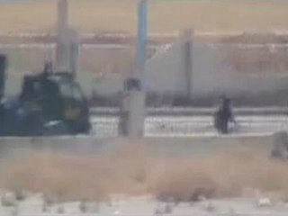 Syria فري برس حماه المحتلة  قصف على حي جنوب الملعب بحماة 20 6 2012 Hama