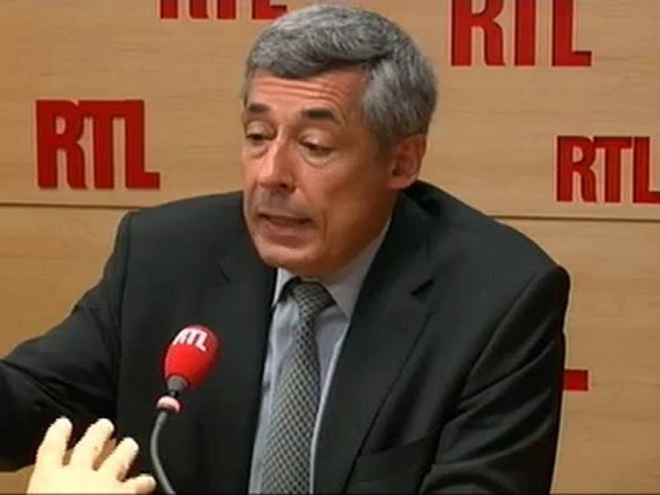 Henri Guaino, ancien conseiller spécial et plume de Nicolas Sarkozy, député UMP des Yvelines : "Il manque presque tout aujourd'hui à l'UMP"