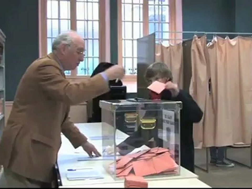 Election du Premier Conseil Municipal des Jeunes