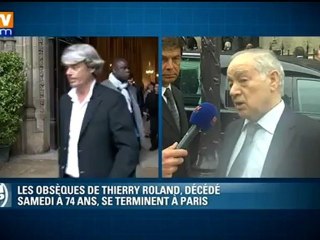 Obsèques de Thierry Roland : Eugène Saccomano déplore la perte de son "copain"