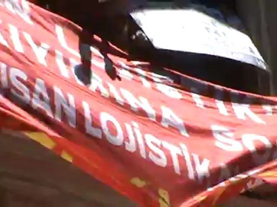 Borusan Direşiçileri Borusan Kültür Sanat Merkezi İşgali 2