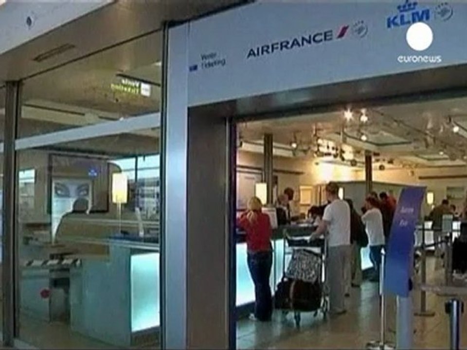 Air France speeds up job cuts