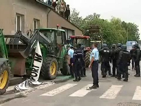 manif anti-aéroport : échauffourées à Notre-Dame des Landes