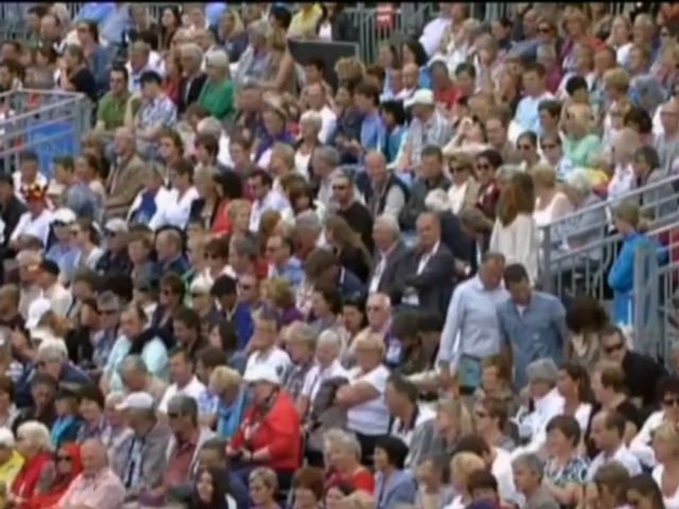 Hertogenbosch - Clijsters, a semis