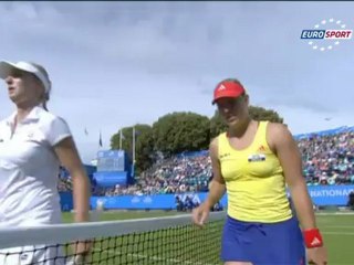 Kerber ve Bartoli yarı finalde
