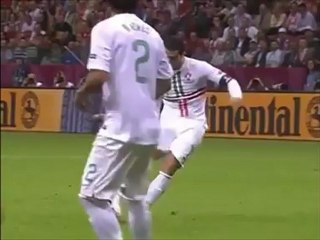 القائم الأيسر يعاند رونالدو