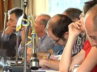 consiglio rovente a palazzo rosso