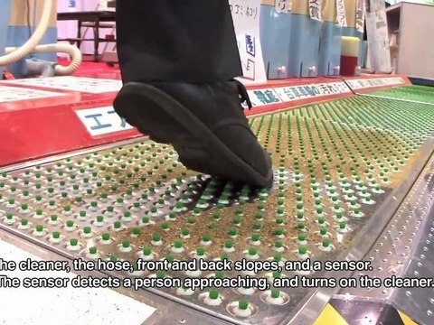 Paillasson aspirateur de saleté sous les chaussures