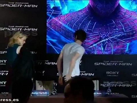 Andrew Garfield y Emma Stone presentan Spiderman