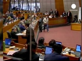 Paraguay Devlet Başkanı Lugo meydan okudu