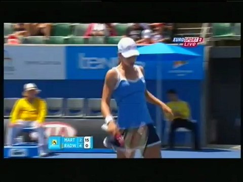 Agnieszka Radwańska vs Petra Martić Australian Open 2011 2nd round - first set highlights