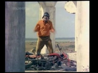 Chasing Scene From Enga Pattan Sothu