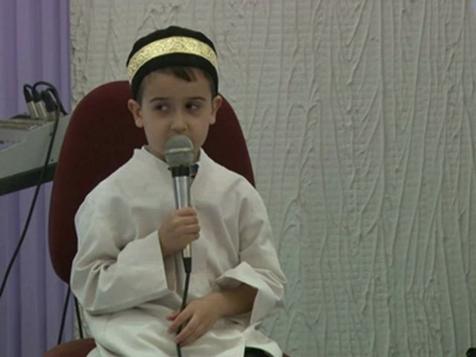 Fatih Medreseleri - Yakuplu Merasimi - Ensar Sağlam - Nebe Suresi - 15.06.2012