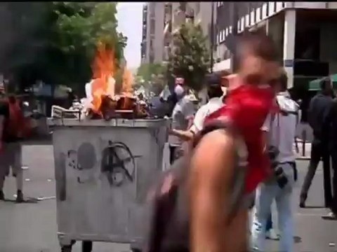 Graves disturbios en el centro de Atenas - Greece in chaos‎