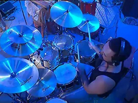 Crystal Fighters - Champion Sound - Gaztea live