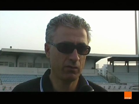 آراء الفنيين الرياضيين في توقف البطولة