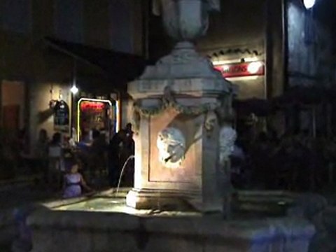 Actualite Cotignac var 83 - FÊTE DE LA MUSIQUE 2012 COTIGNAC organisé par la Mairie de Cotignac mairiecotignac.fr/ musiciens var 83 Provence Alpes Côte d’Azur