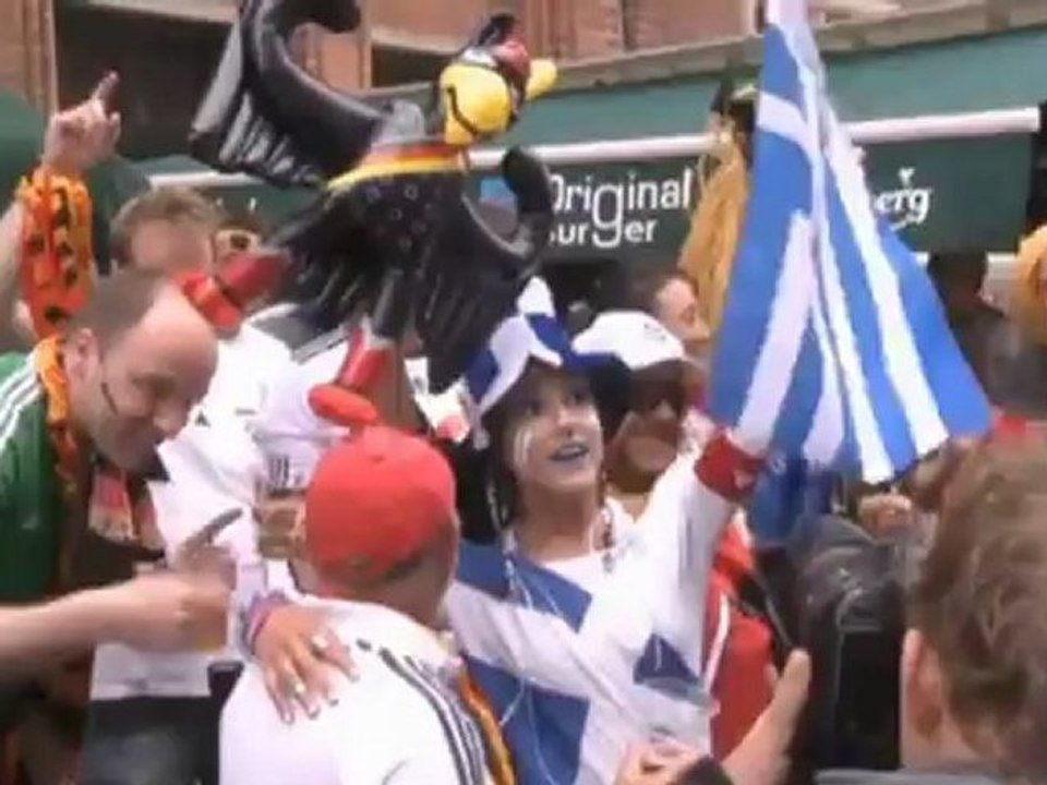 GER - GRE: Fans sind gut drauf