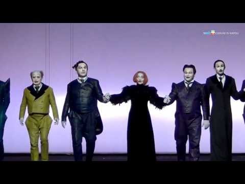 Napoli - Napoli Teatro Festival Italia 2012 - Wilson metafisico, feroce Tolcachir (22.06.12)