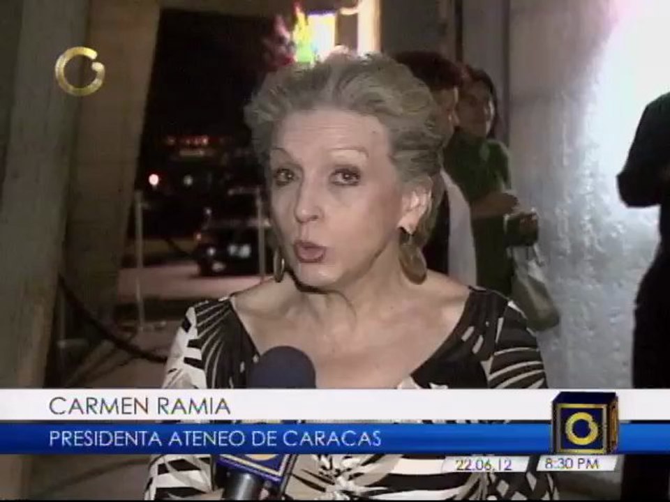 Personalidades se despiden de María Teresa Castillo