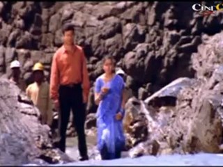 Venkatsh Founds The Treasure - Devi Putrudu