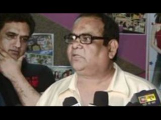 Satish Kaushik Talks About 3 Bachelors Movie