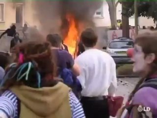 Manifestantes contra la OTAN incendian un hotel en Estrasburgo