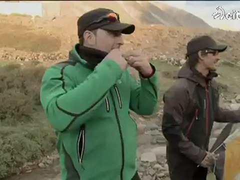 El Conquistador del Aconcagua 2011- Mikel Goñi llega al cementerio Andinista