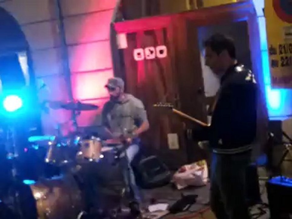 2012-06-21-23h19 Should i stay or should i go